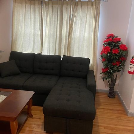 Permat,Llc Hotel Нюарк Екстериор снимка