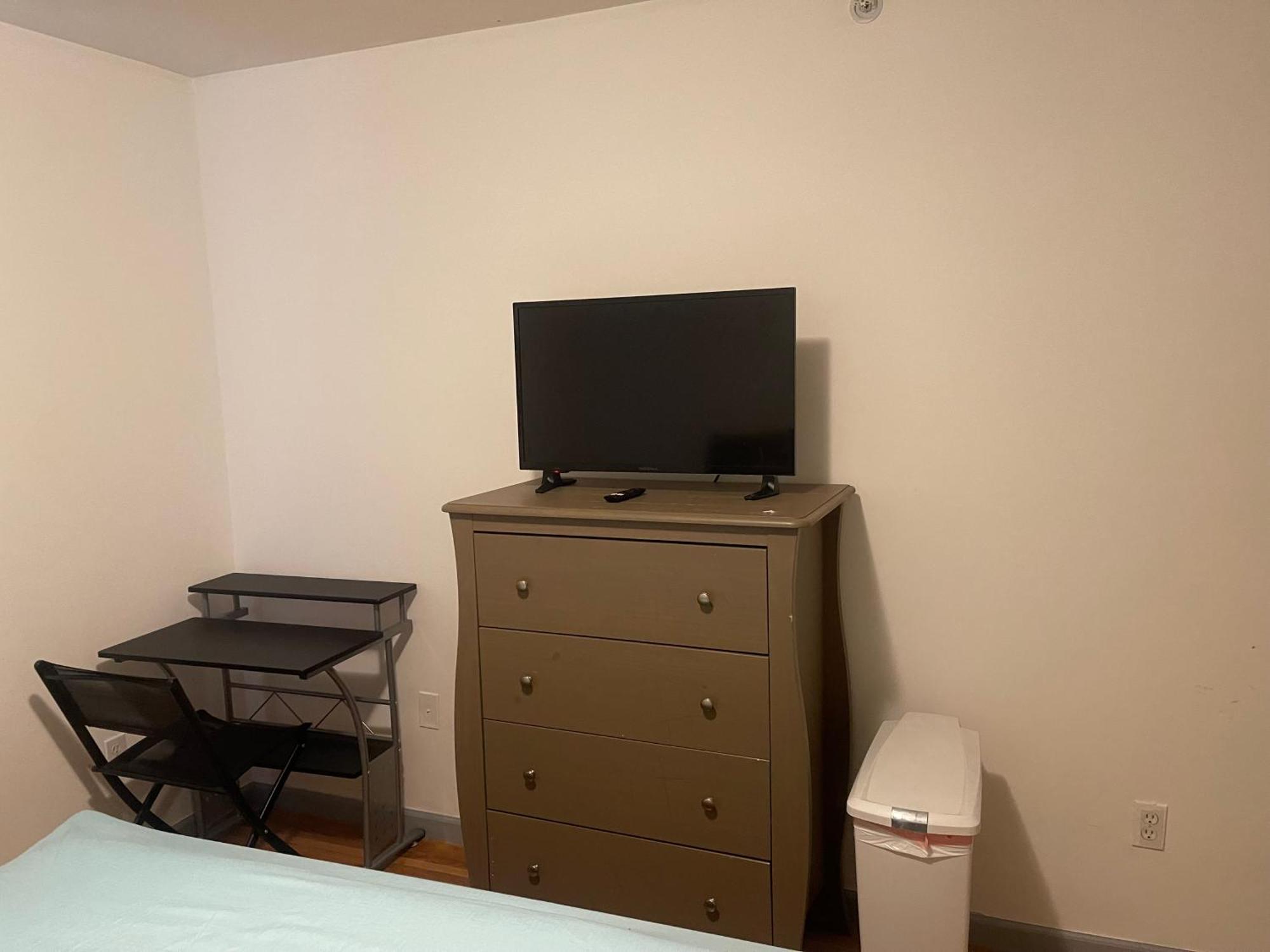 Permat,Llc Hotel Нюарк Екстериор снимка