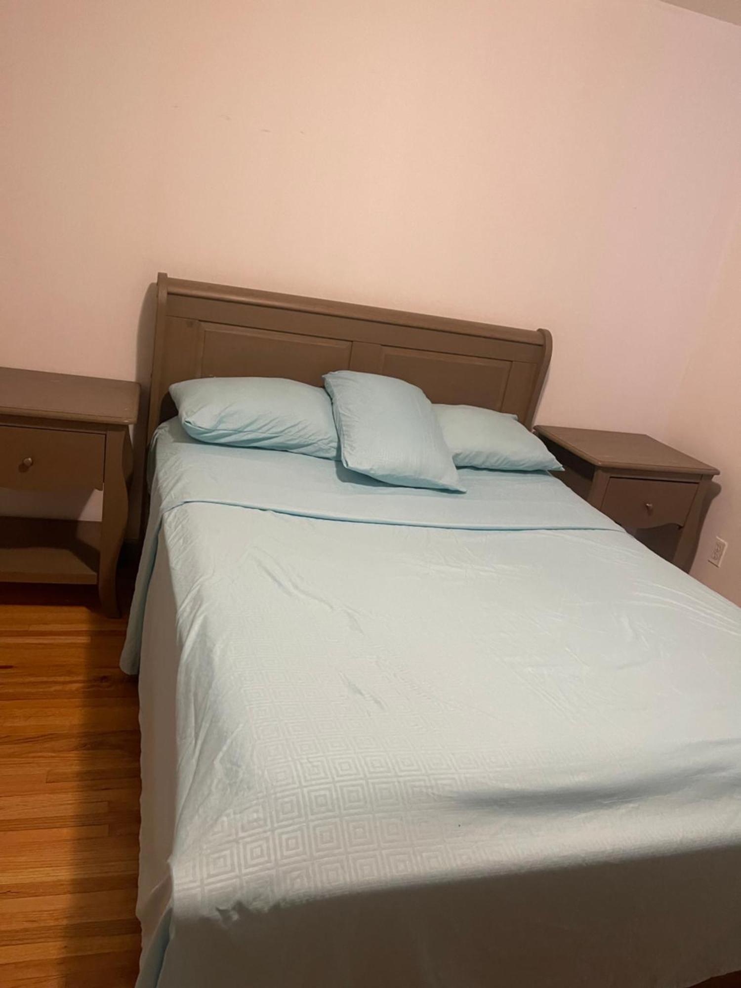 Permat,Llc Hotel Нюарк Екстериор снимка